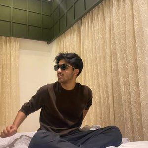 Meet your Posher, Taqik